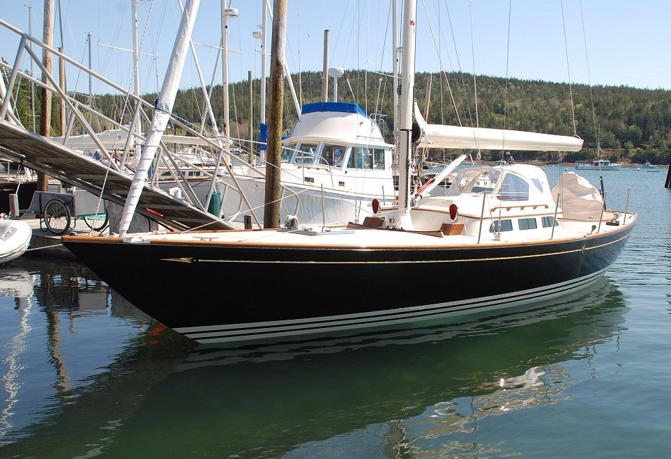 morris yacht charters