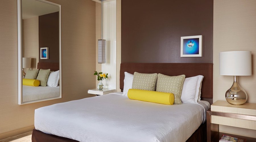 King guestroom