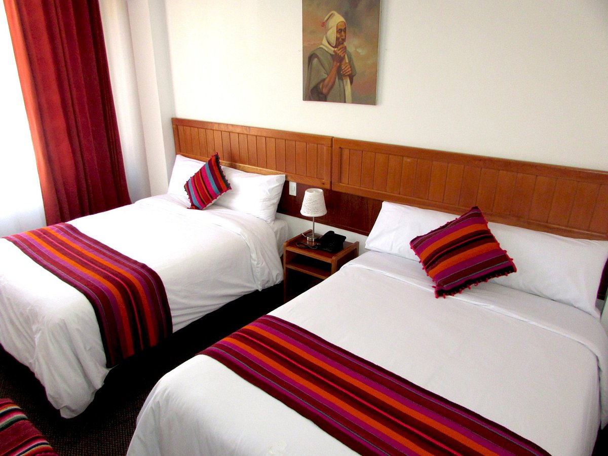 Cantuta Inn, hotel en Puno
