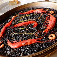 Arroz negro con carabineros