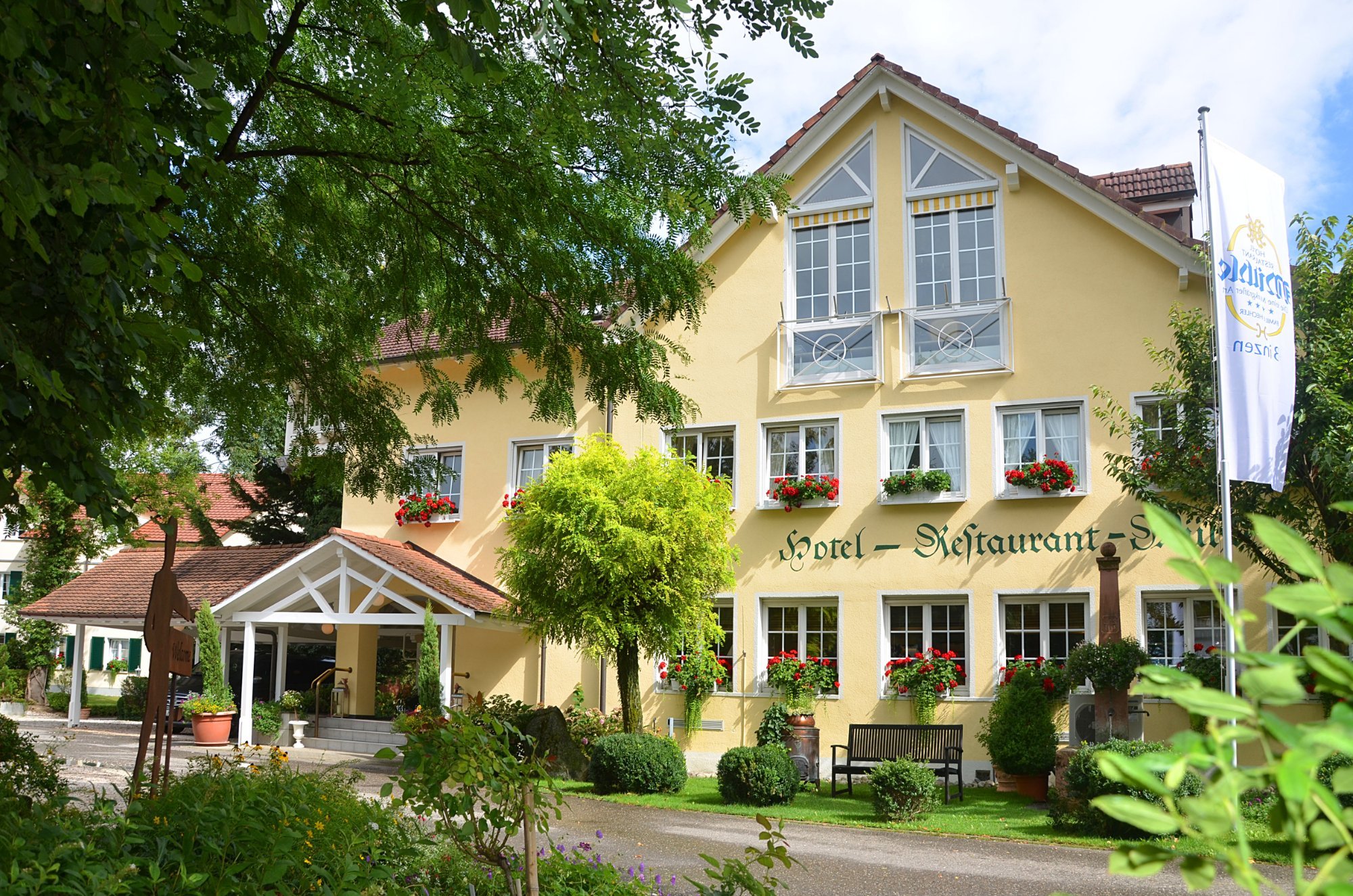 Hotel Restaurant Mühle by null