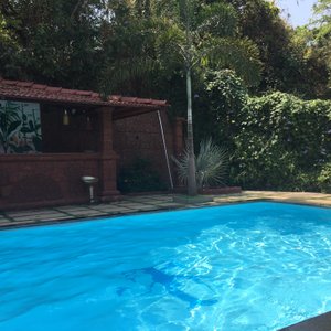 nice swimming pool