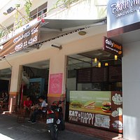 Photo prise par guythu-dudelta _21369_170308_ Bánh Mì .A.T._Cần Thơ_VN
