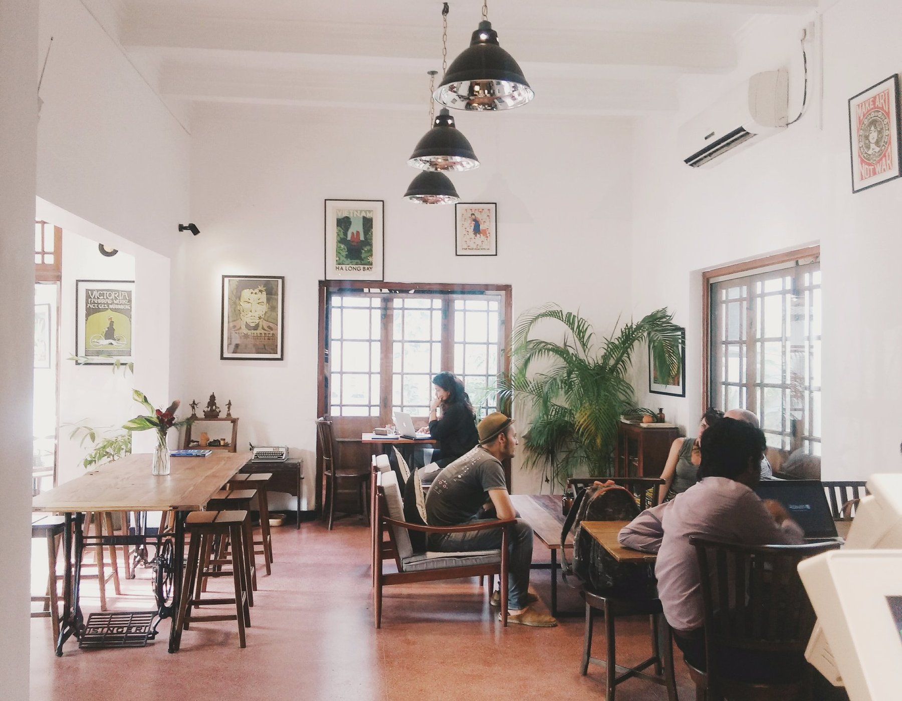 Black Cat Cafe + Stay by null