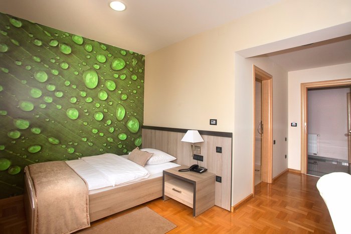 Hotel Calypso Rooms: Pictures & Reviews - Tripadvisor