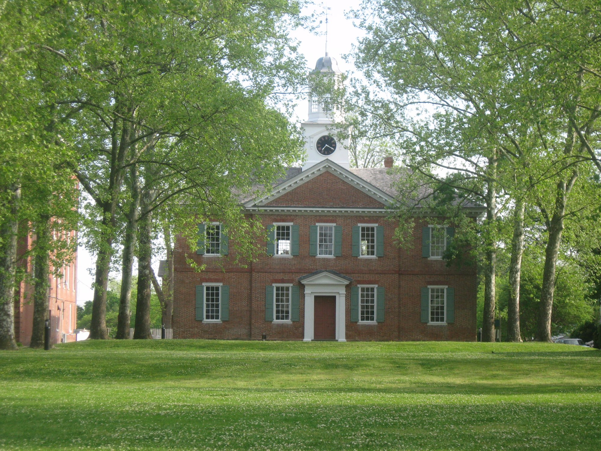 Historic 1767 Chowan County Courthouse (Edenton) - 2022 Alles Wat U ...