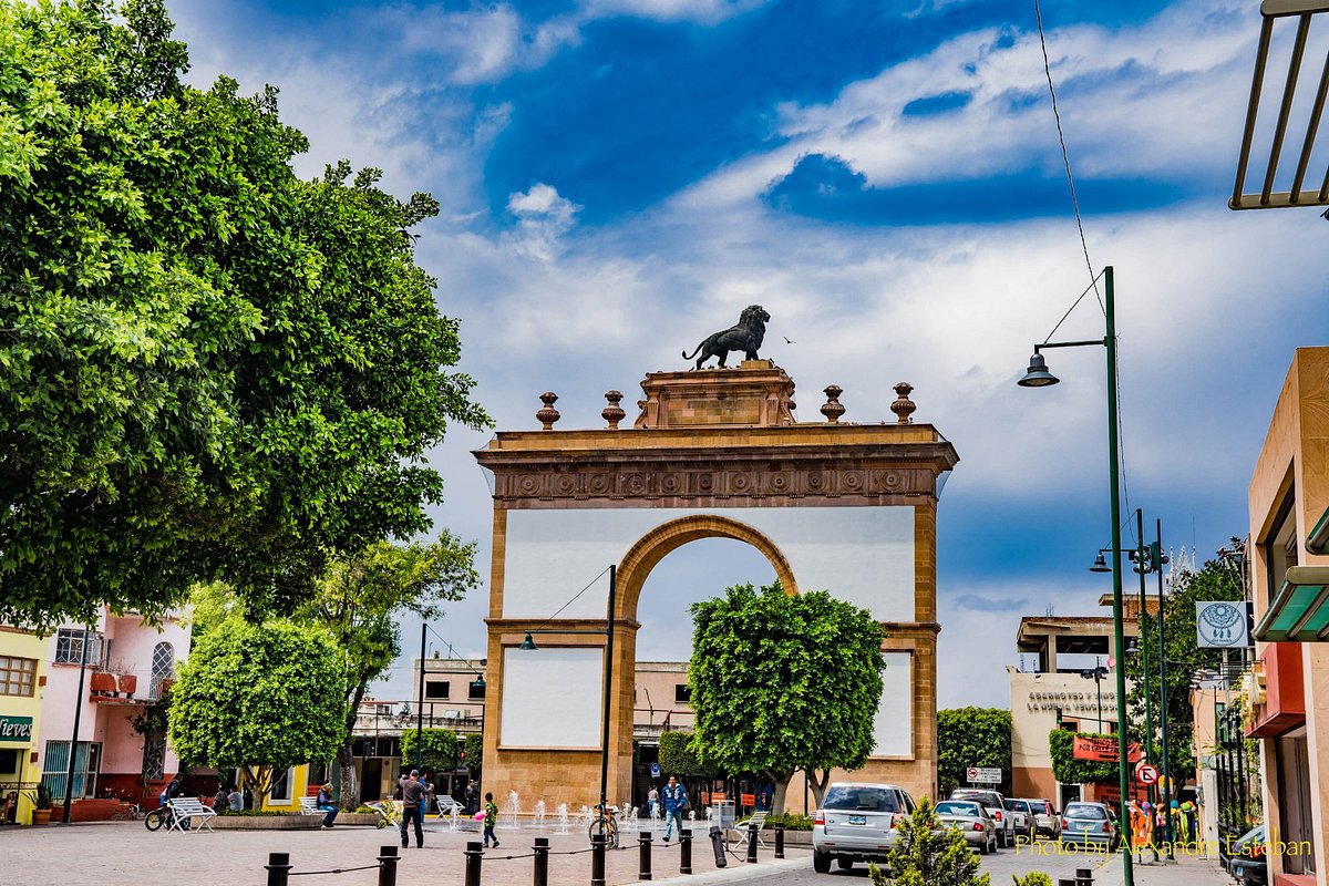 Arco Triunfal de León - 2023 Lo que se debe saber antes de viajar -  Tripadvisor