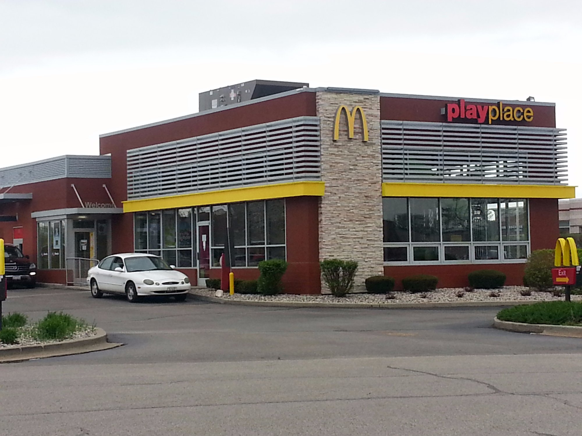 THE 10 BEST Restaurants In Broadview Updated April 2024   Front Of Drive Thru Exit 