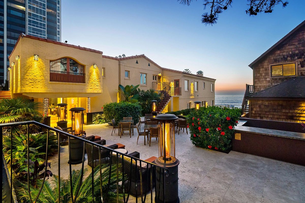 10 Best Luxury Hotels on San Diego Beach 3