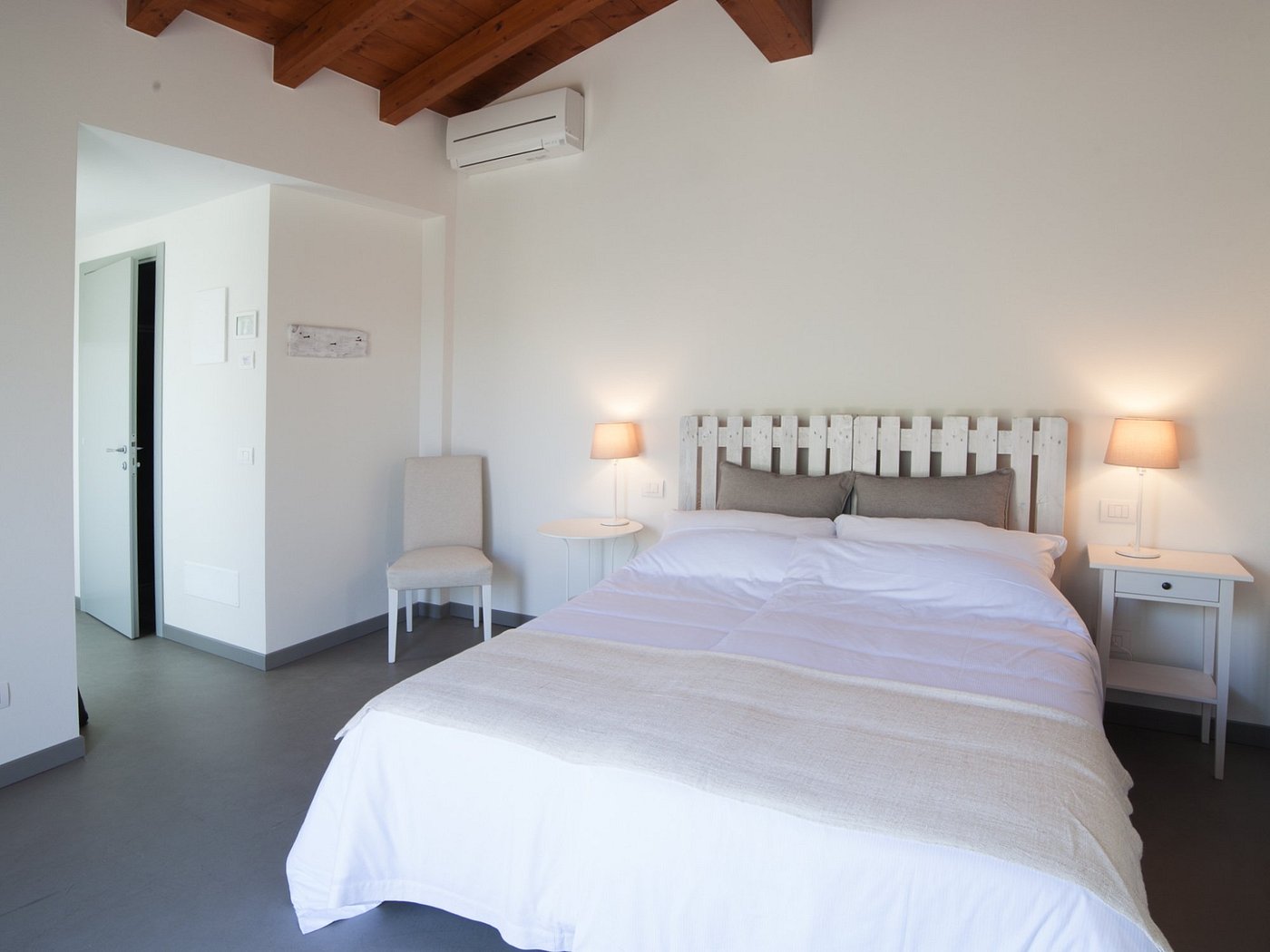 CORTE MANTOVANI - Prices & Guest house Reviews (Italy/Cola)