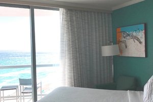 Room & Suite