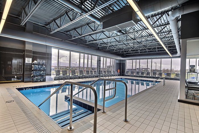 Photos et avis relatifs à la piscine de l’Courtyard by Marriott Quebec ...