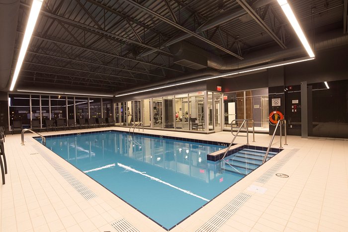 Photos et avis relatifs à la piscine de l’Courtyard by Marriott Quebec ...