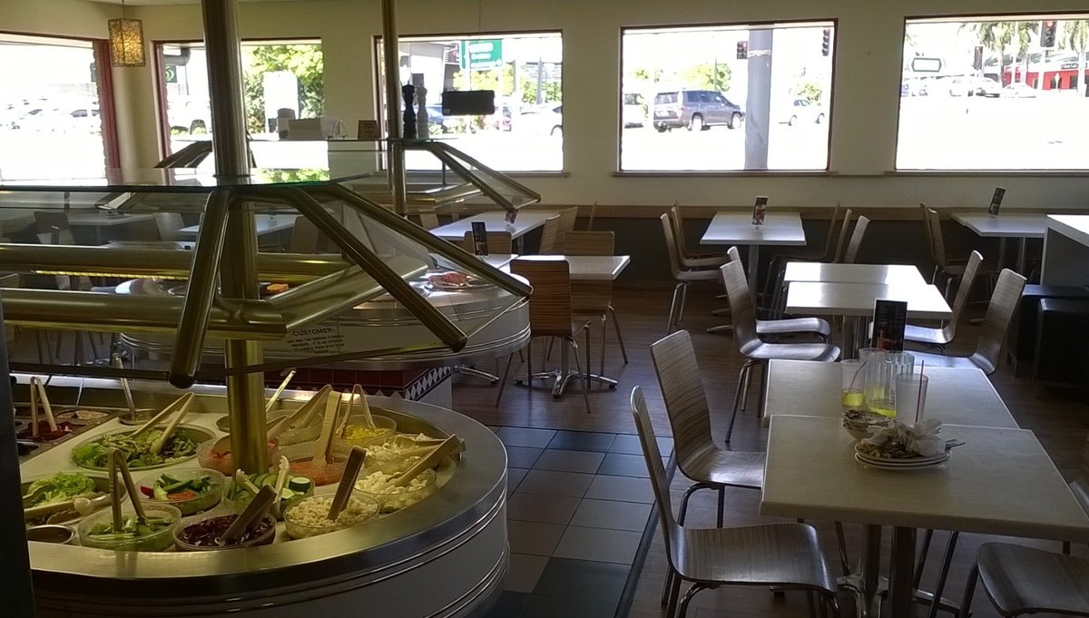 PIZZA HUT GYMPIE DINE IN Updated 2024 Restaurant Reviews, Photos & Restaurant Reviews Food