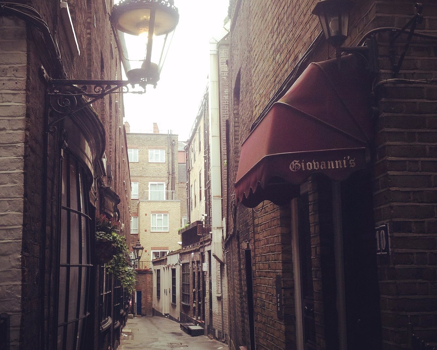 AUTHENTIC LONDON WALKS - All You Need to Know BEFORE You Go