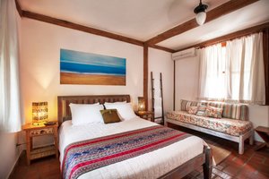 Room & Suite