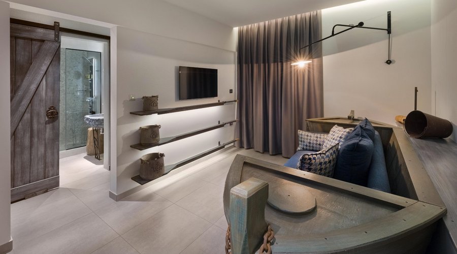 Kavos Suite on the 2nd Floor -Deluxe Junior Suite with balcony