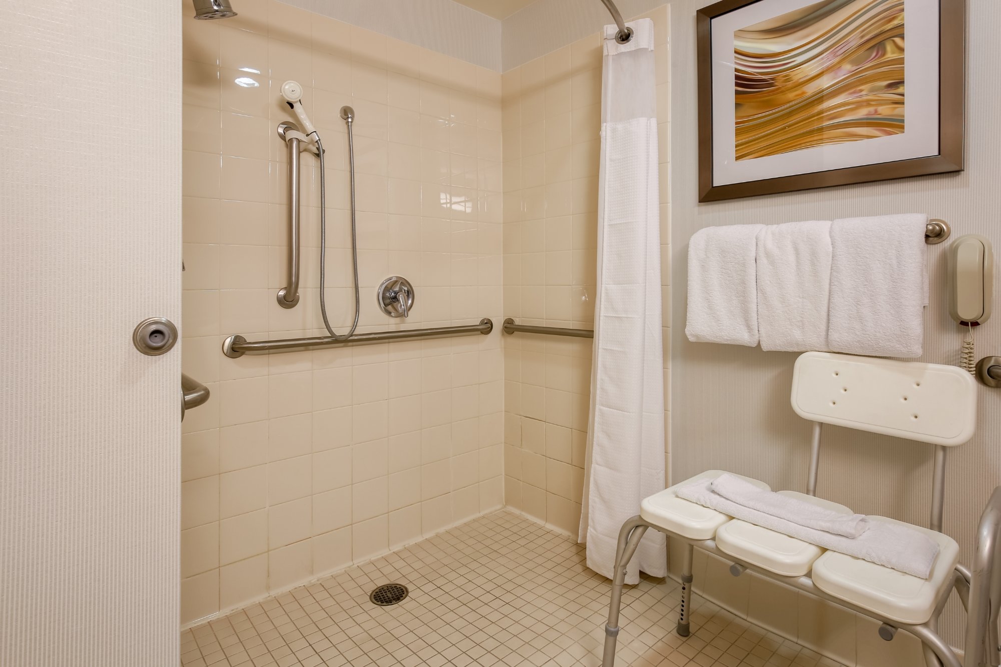 Hotel photo 1 of Courtyard by Marriott Las Vegas South.