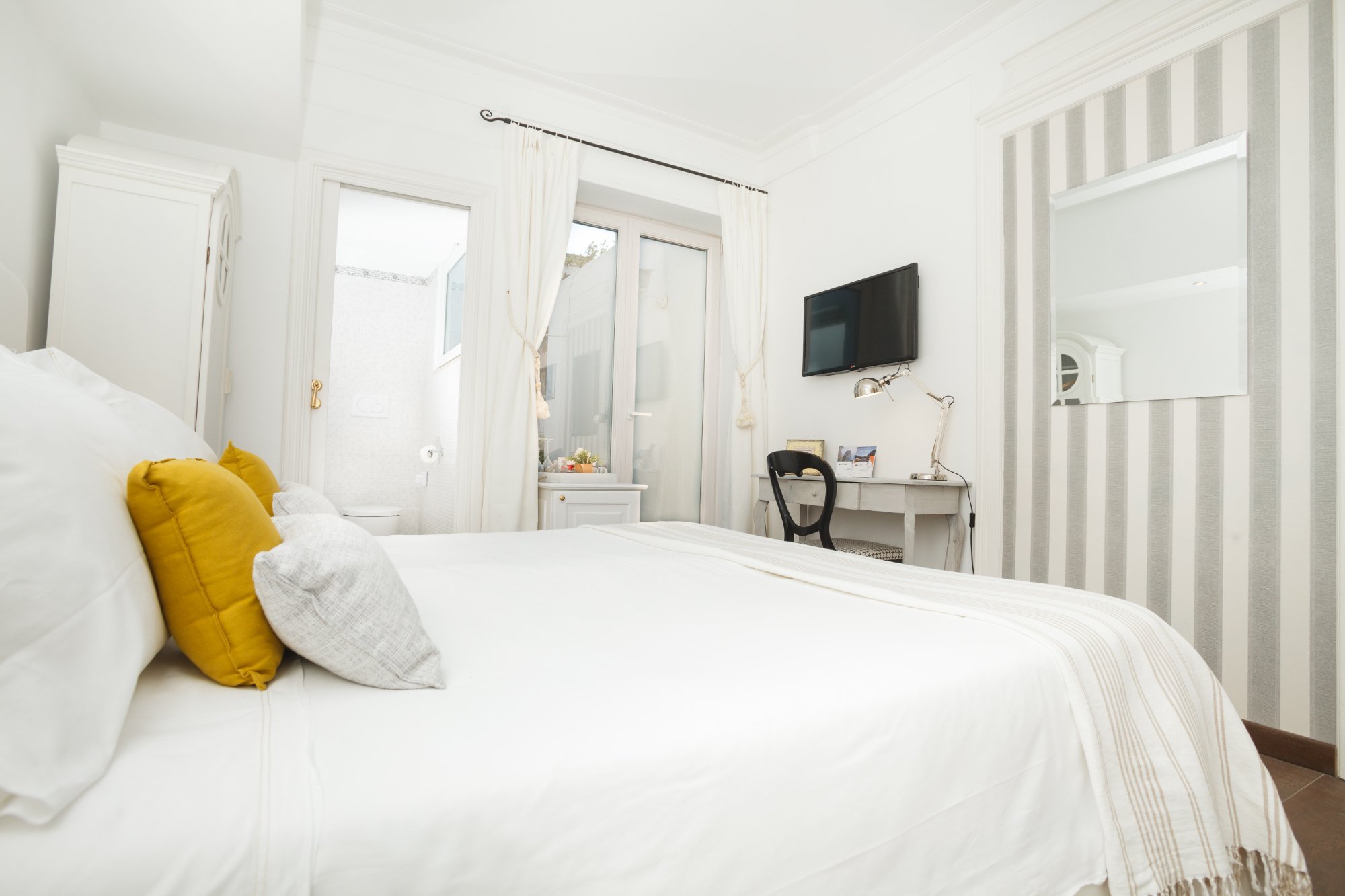 Casa Di Capri Rooms: Pictures & Reviews - Tripadvisor