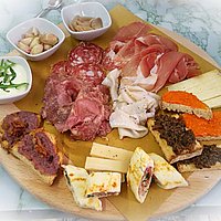 Tagliere della casa
