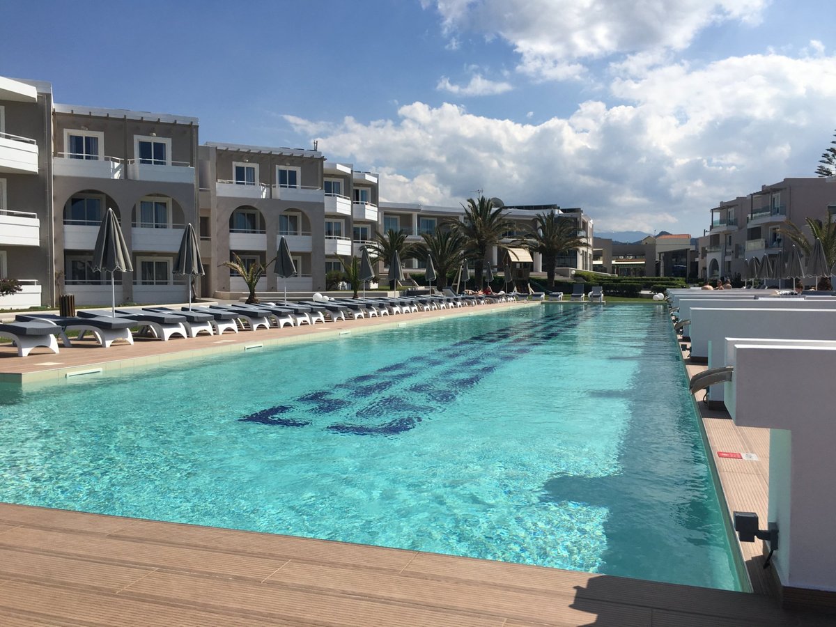 SANTA HELENA BEACH RESORT $112 ($̶1̶2̶3̶) - Prices & Condominium Reviews -  Platanias, Crete - Chania