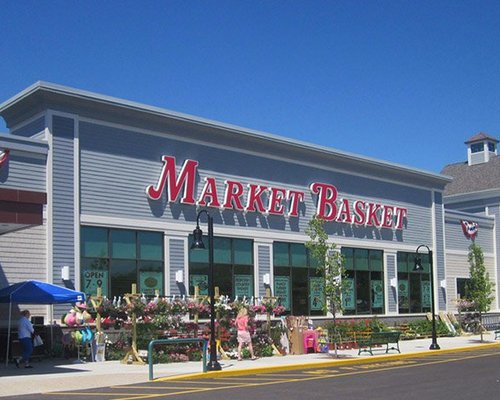 New Rochester Market Basket opens today