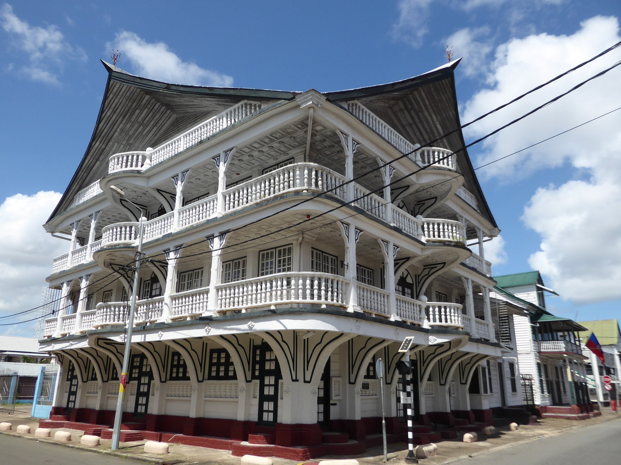 HISTORIC INNER CITY OF PARAMARIBO All You Need To Know BEFORE You Go   One Of The Grander Houses 