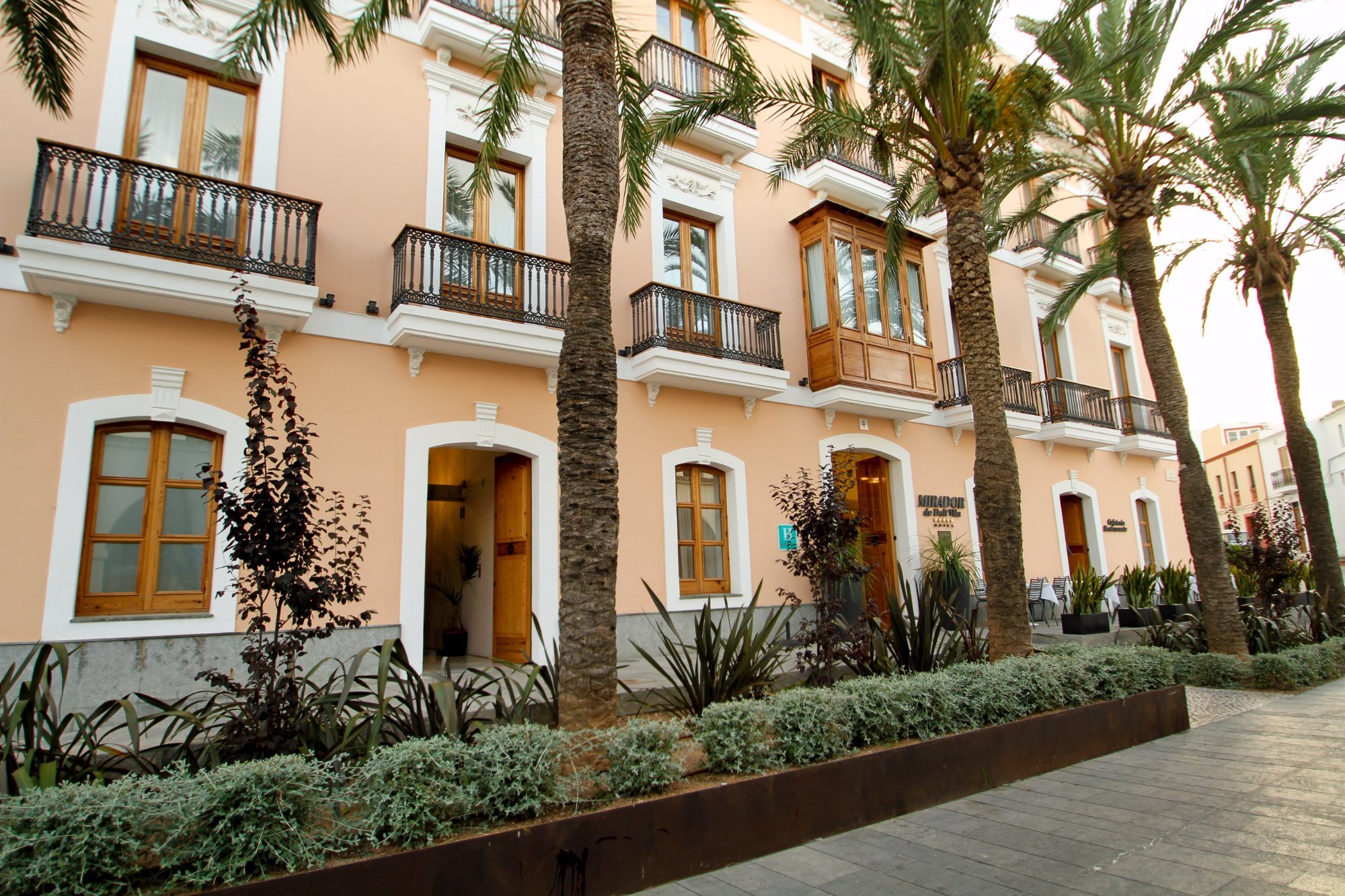R&C Hotel Mirador de Dalt Vila by null