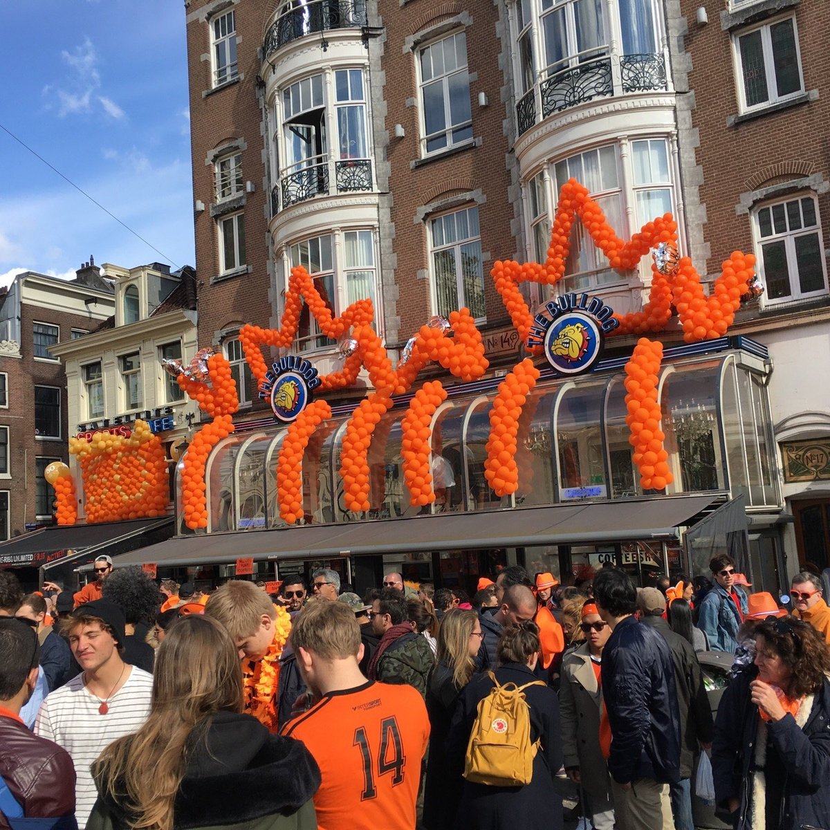 A true Dutch party - King's Day in Rotterdam