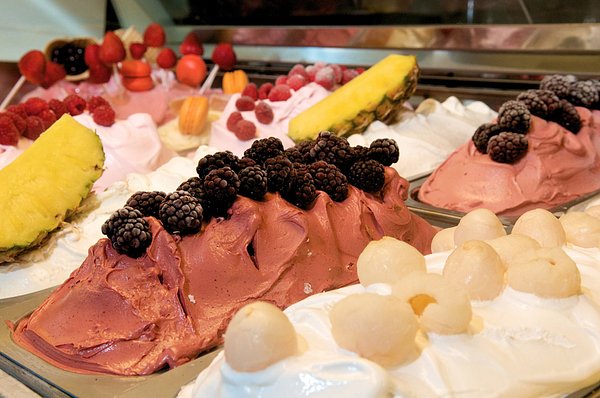 https://dynamic-media-cdn.tripadvisor.com/media/photo-o/0f/1b/ce/ba/fresh-gelato.jpg?w=600&h=-1&s=1