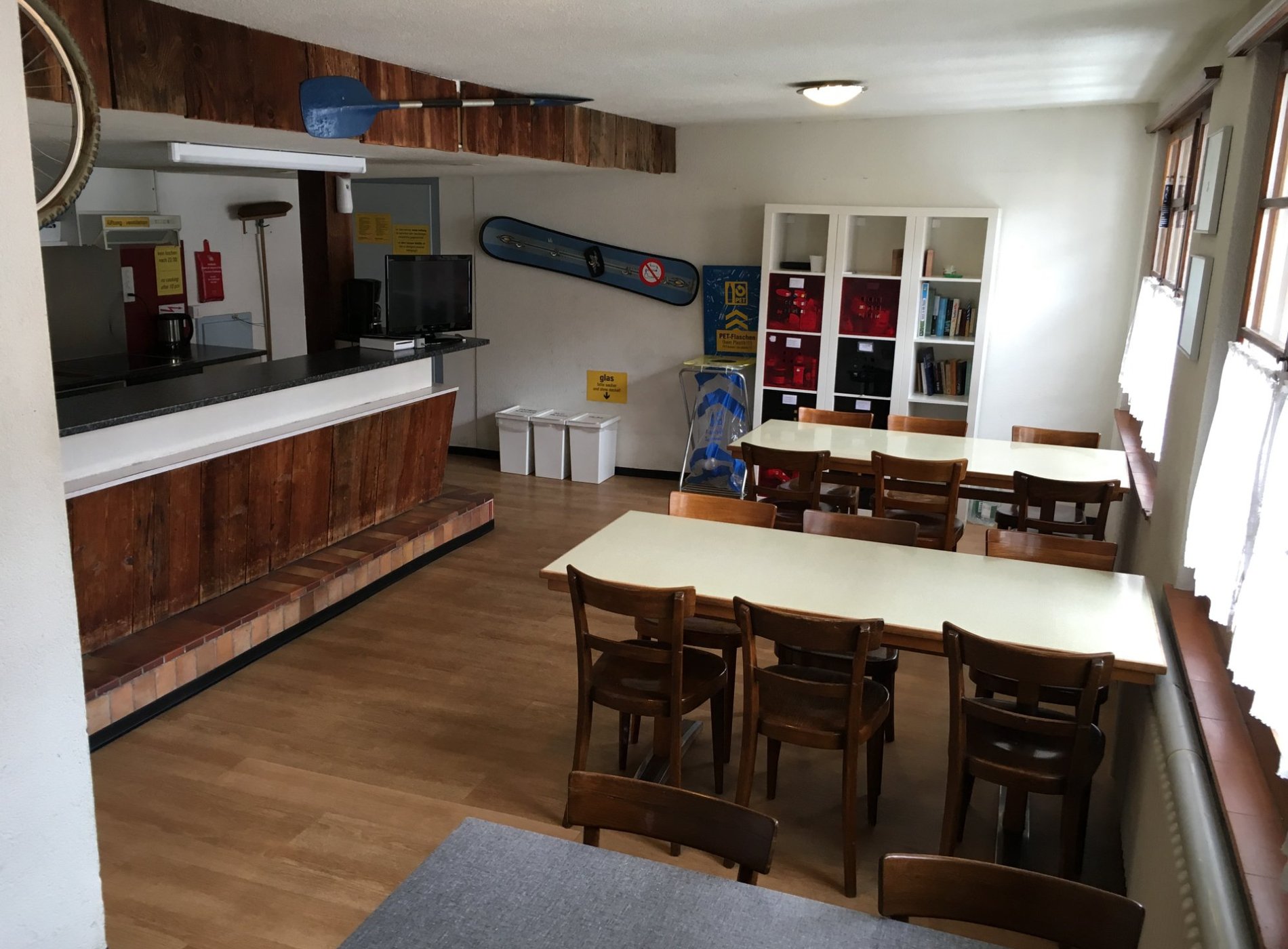 Hirschen Backpacker-Hotel & Pub by null