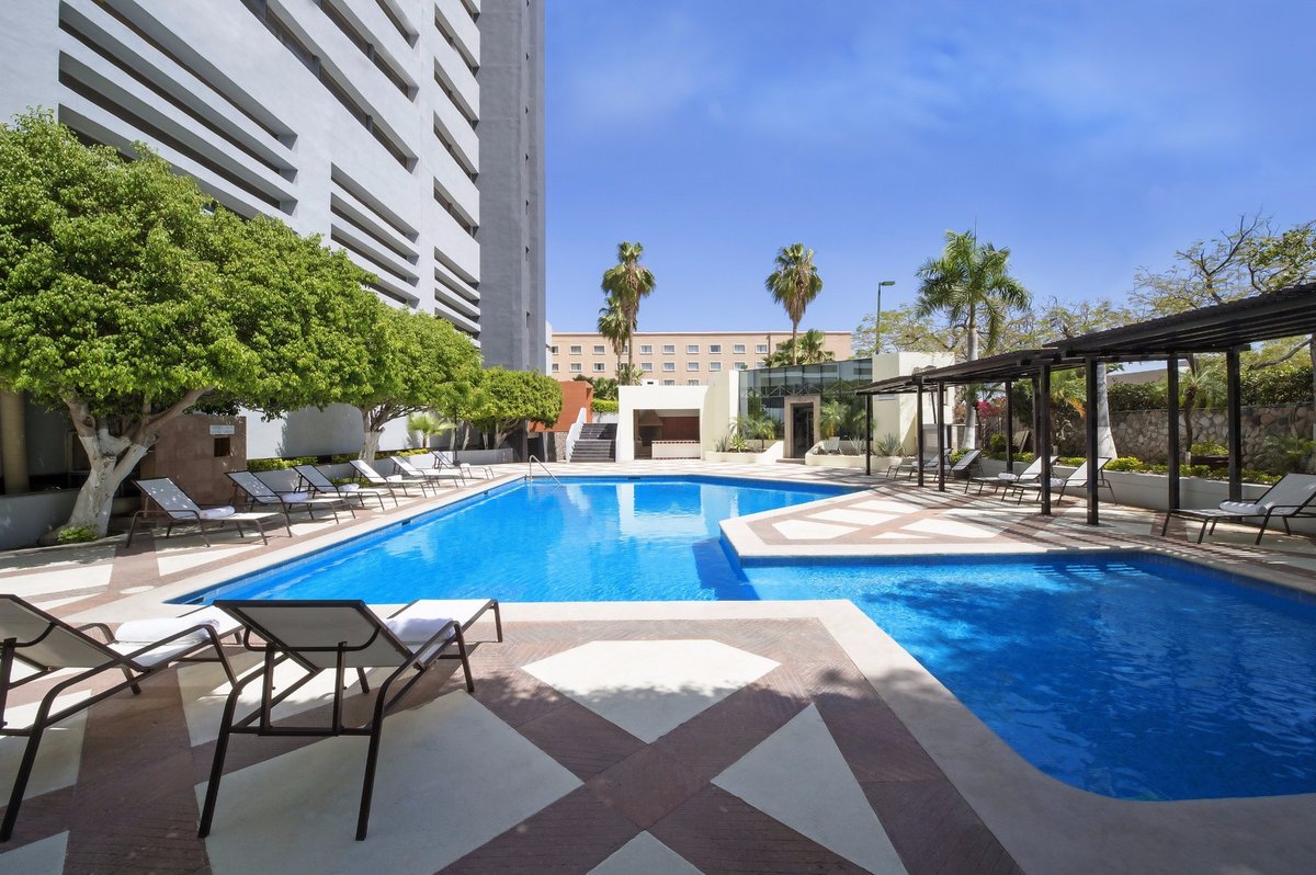 Fiesta Americana Hermosillo Pool: Pictures & Reviews - Tripadvisor