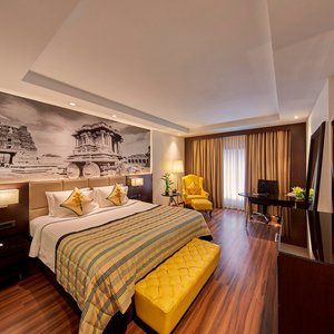 Royal Club Room