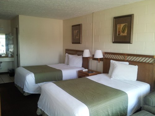 AMERICAN QUALITY LODGE PANAMA CITY - Hotel Reviews (FL)