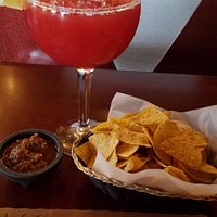 Margarita and chips