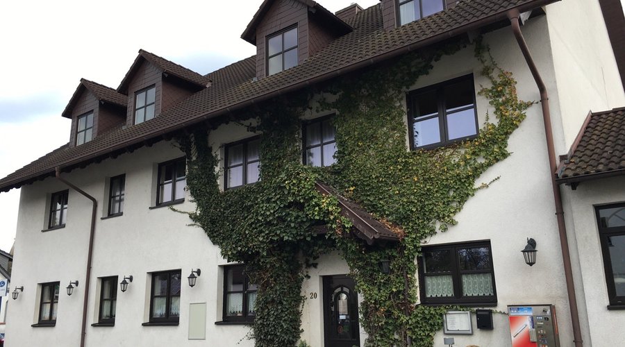 Pension & Gasthaus Kahren