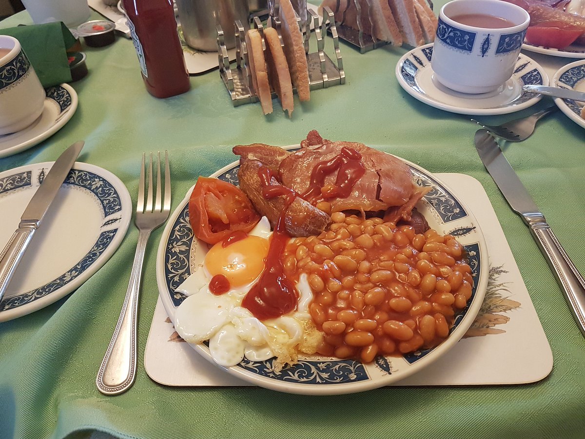 THE BEAUCHIEF - Hotel Reviews (Blackpool, England)