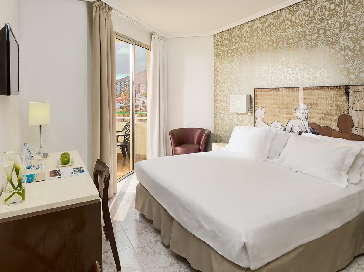 H10 Las Palmeras Rooms: Pictures & Reviews - Tripadvisor