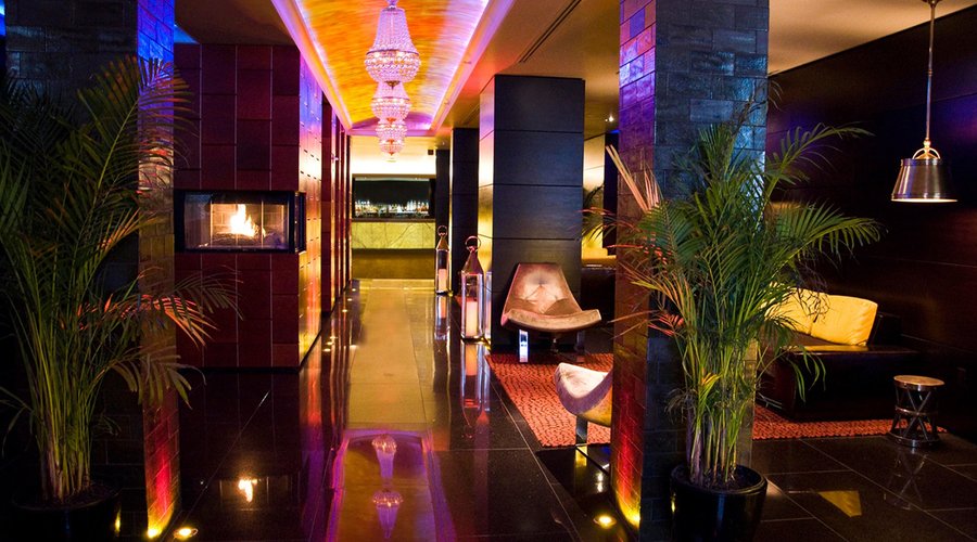 Signature Lobby 
