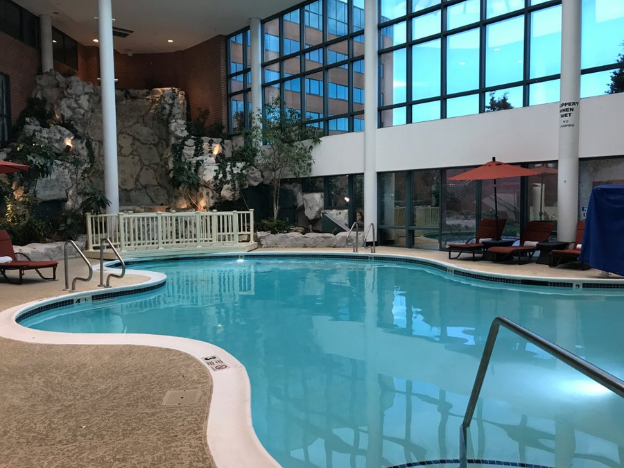 hilton hotels in long island new york