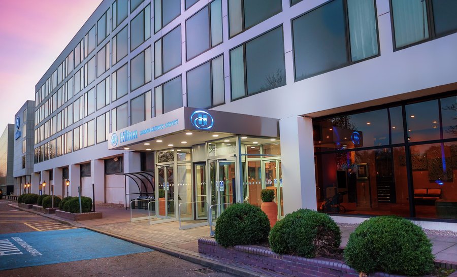 External photo of Hilton Gatwick