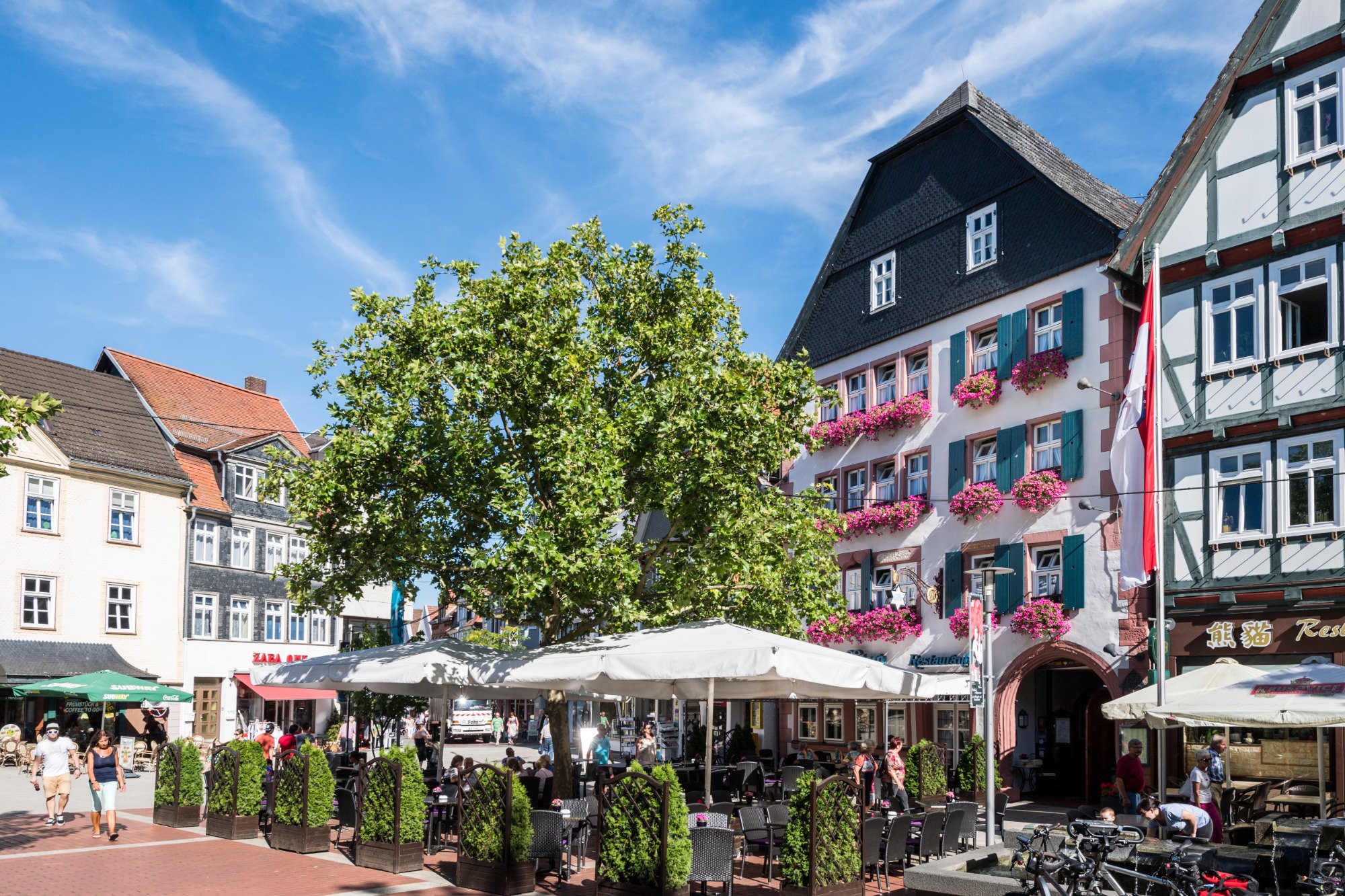 ROMANTIK HOTEL ZUM STERN Desde $3,133 (Bad Hersfeld, Alemania ...