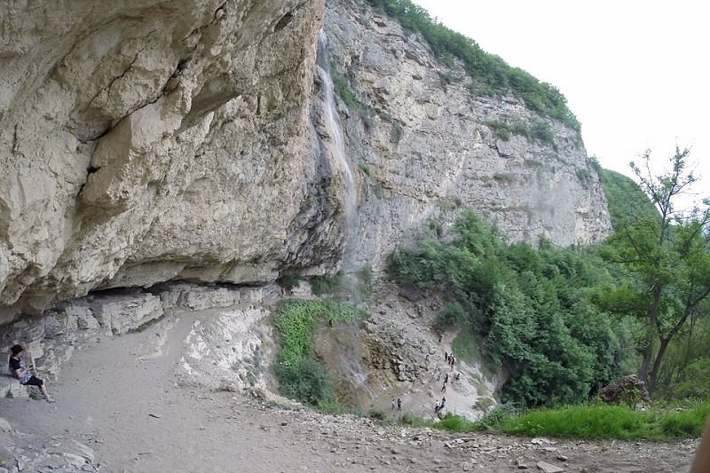 Afrudja Waterfall image