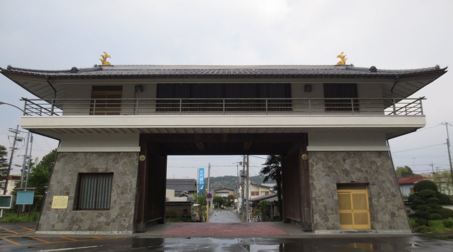 復元された大手門