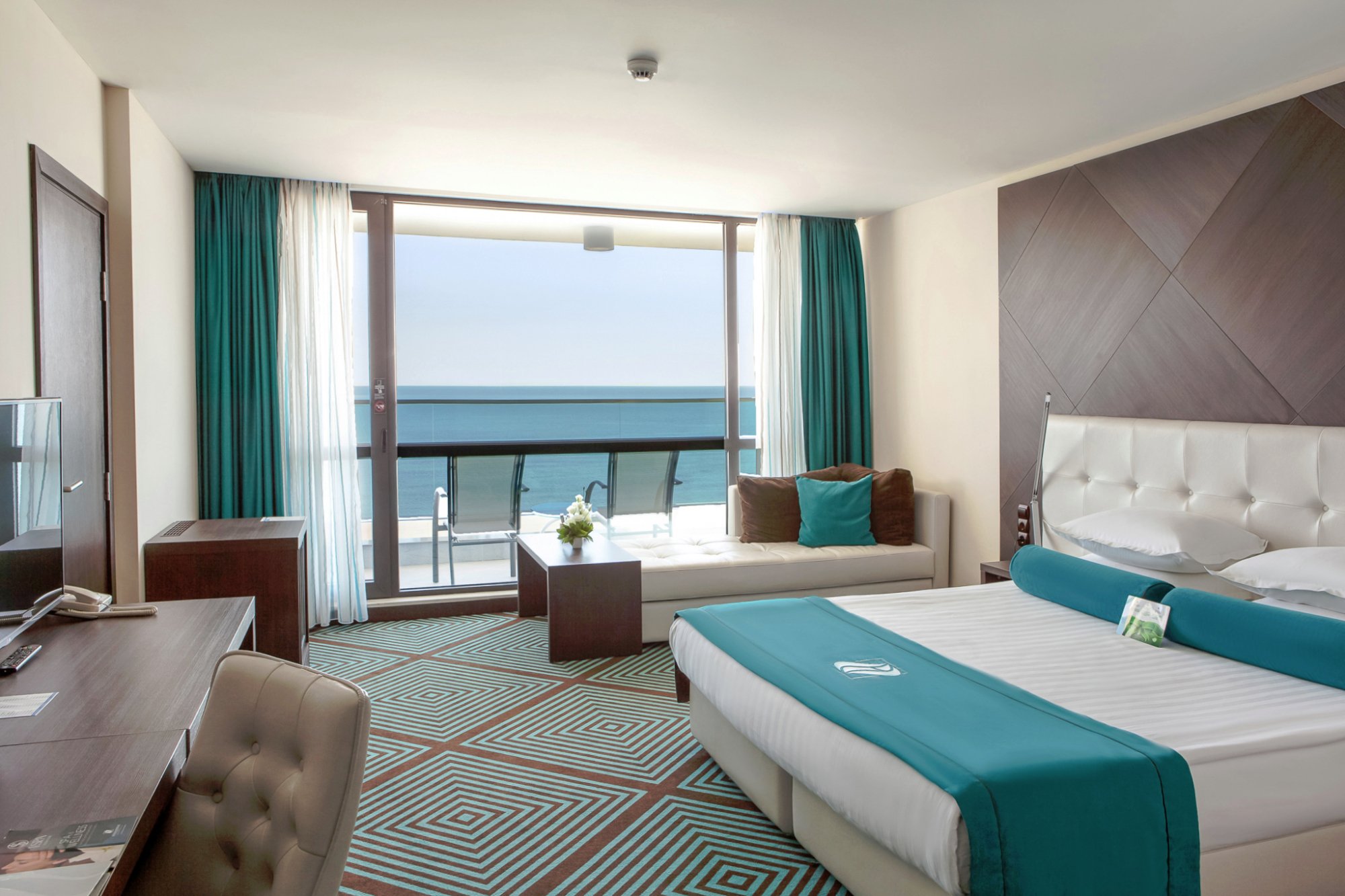 Hotel photo 9 of International Hotel Casino & Tower Suites.