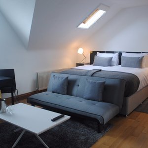 Seaview Suite 1