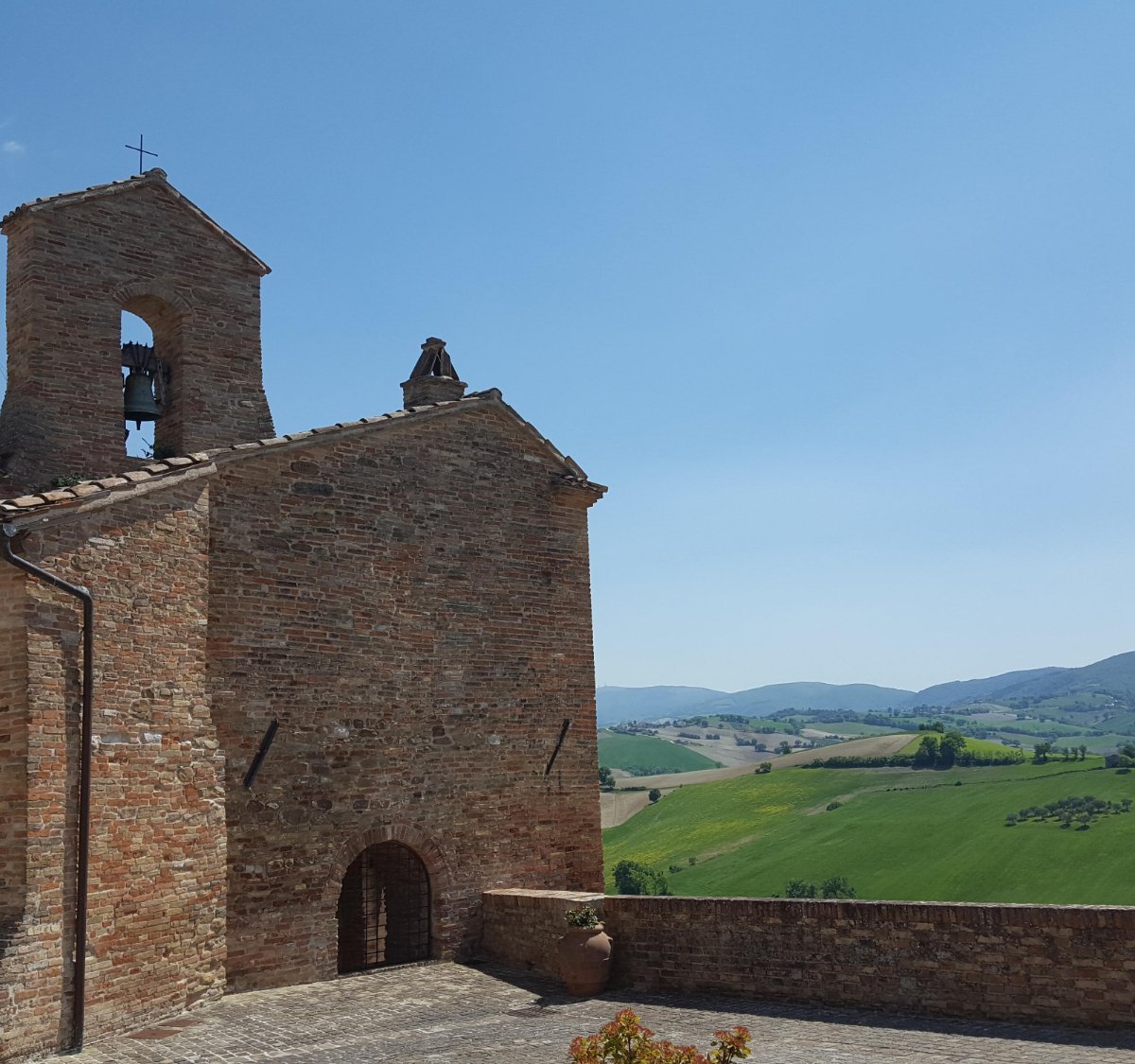 Castello di Piticchio (Arcevia) 2022 Lohnt es sich? (Mit fotos)