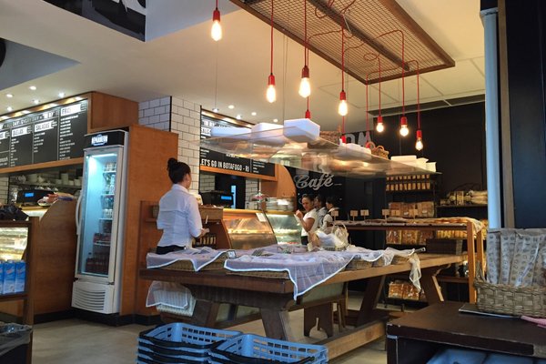 Fábrica de Bolo Vó Alzira - Cafeteria em Bela Vista