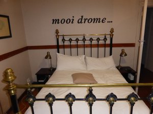 Room & Suite