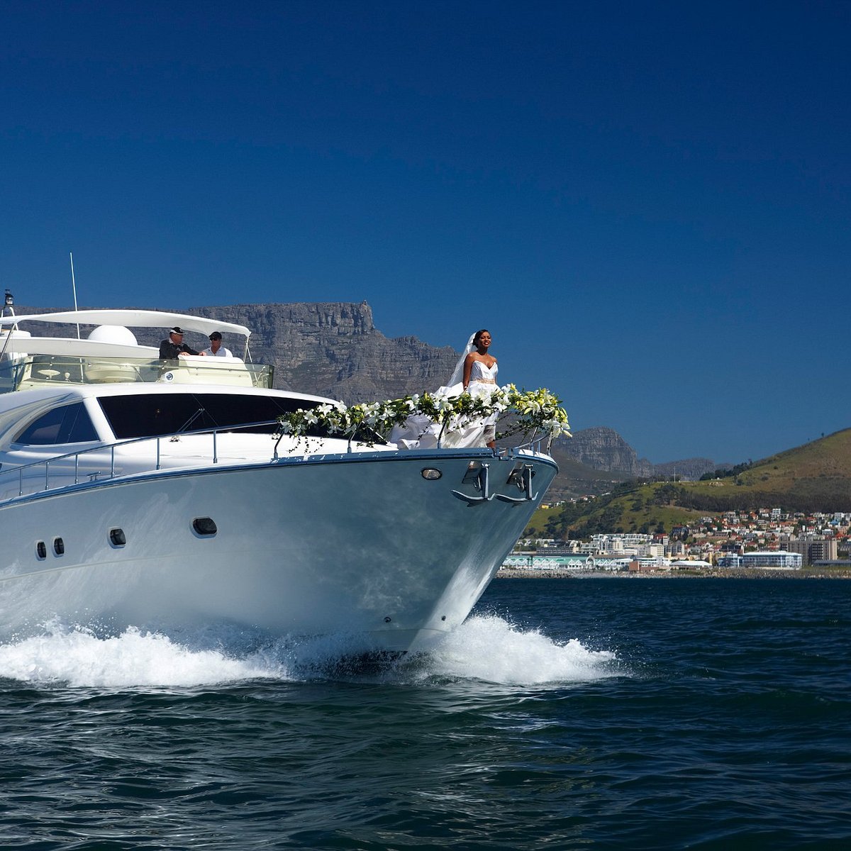 yacht charters review